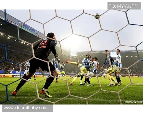 全球最强壮的足球明星们：体能巅峰与力量对抗的完美结合